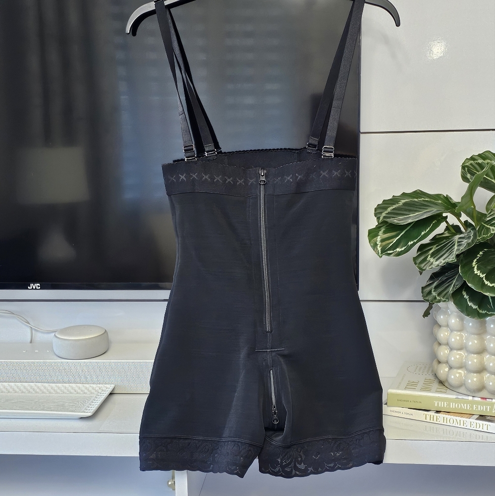 *NEW*Invisible Effect Girdle with Extra Butt Lift
